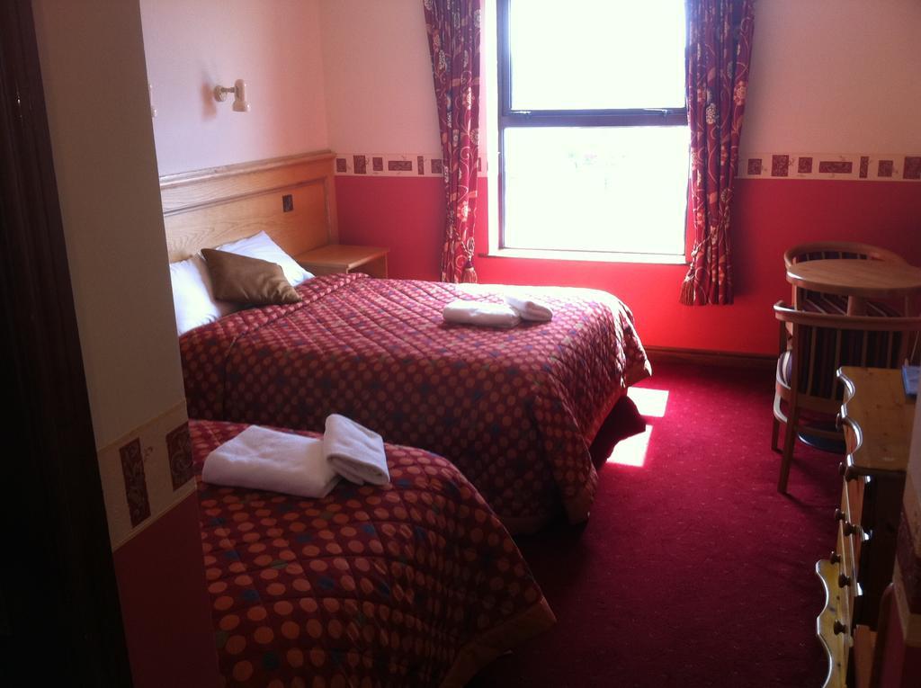 Pier House Bed & Breakfast Inis Mor Room photo